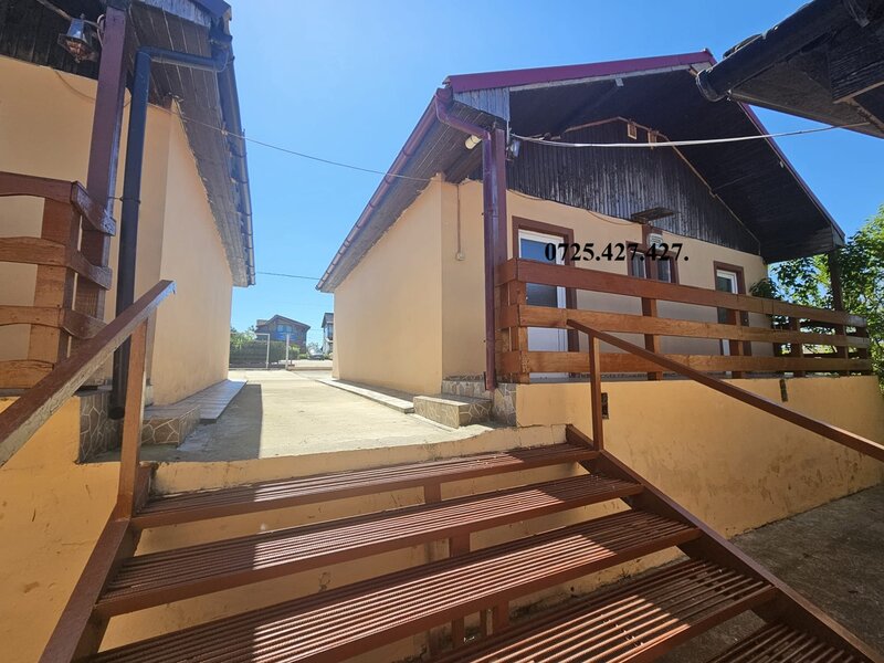 Dunavatu de Jos, vanzare pensiunea Solinia+restaurant+piscina+debarcader.